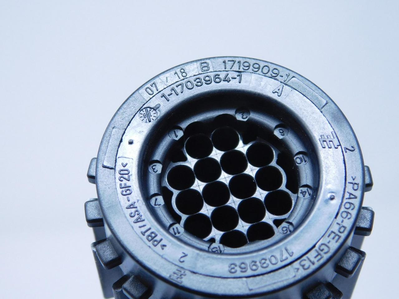 Pa66 gf13 разъем